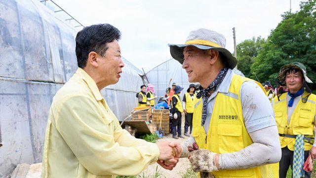 가평군수 