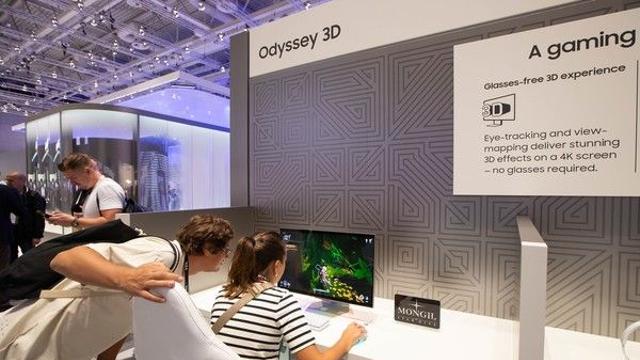 넷마블, 삼성전자와 'IFA 2025'서 '몬길: STAR DIVE' 시연…3D 모니터로 몰입감 극대화