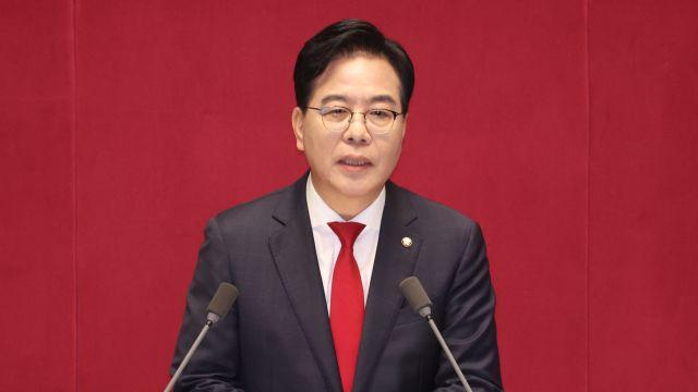 [속보] 송언석 “李정부 100일, 퇴행의 시간…일당 독재·야당 탄압 멈춰야”