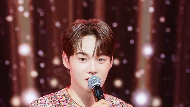 [음악중심M] 무대 빛내는 가수 박서진, '트챔' 베스트 드레서 등극