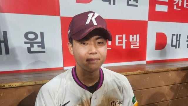 3R 신인이 리그 선두 LG 울렸다…'3안타+데뷔 첫 3루타' 키움 어준서 