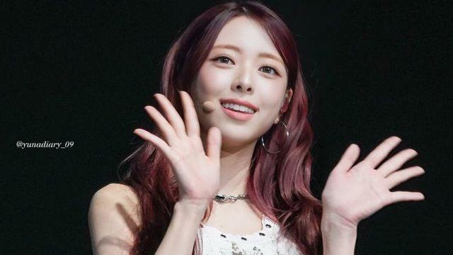 얼굴 열일하는 있지 유나