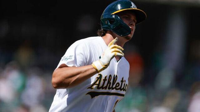 애슬레틱스 커츠, 시즌 30호 홈런 달성…MLB 역대 32번째 기록