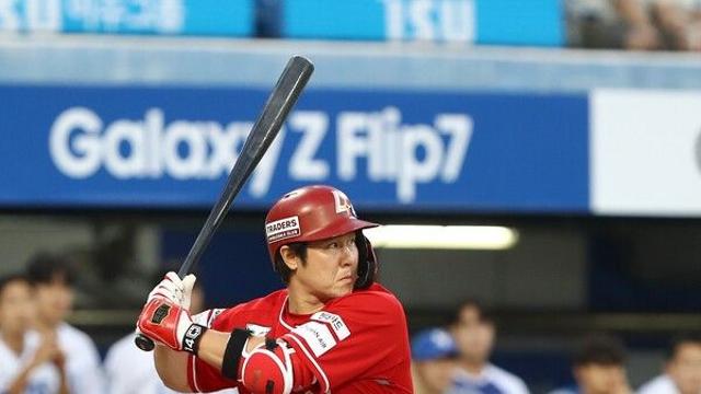 ‘보고도 믿을 수가 없다’ SSG 살아있는 전설 최정, 10시즌 연속 20홈런 등정