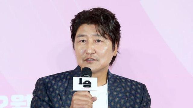 송강호, 차기작은 '정원사들'…식집사 공무원