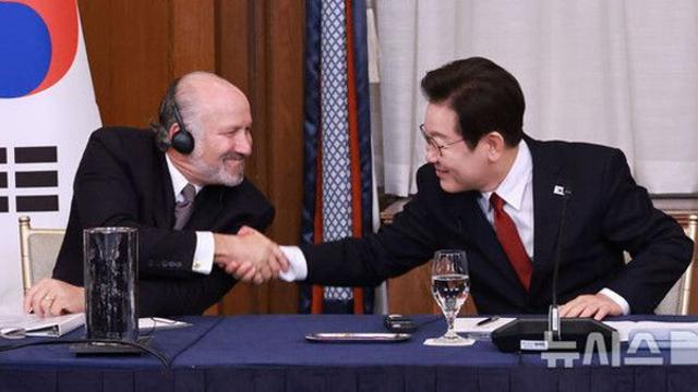 美 상무장관 