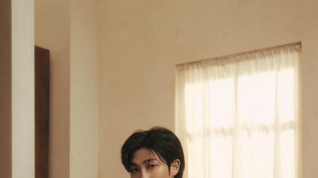마음도 '월클'…방탄소년단 RM, 서울아산병원·고려대의료원에 각각 1억 '쾌척'