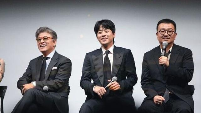 연상호 감독 '얼굴' 토론토 달궜다…