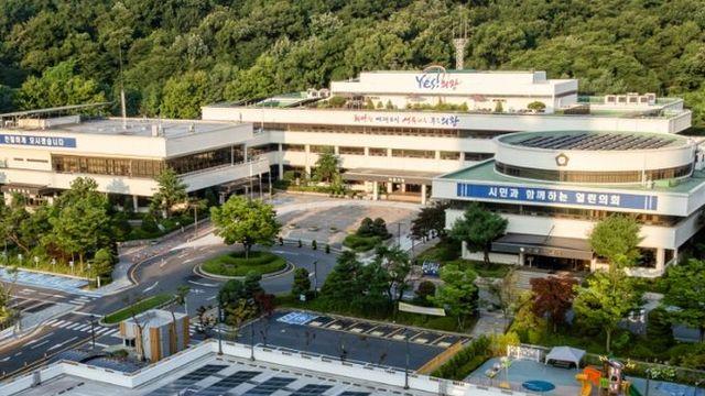 의왕시,‘2025년 계약심사 매뉴얼’제작·배포