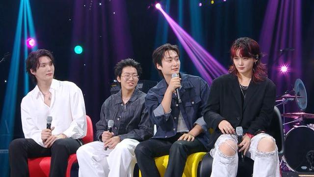 터치드 윤민, ‘케데헌’의 ‘골든’ 커버 “쇠맛 나는 실버 록 버전” (더 시즌즈)