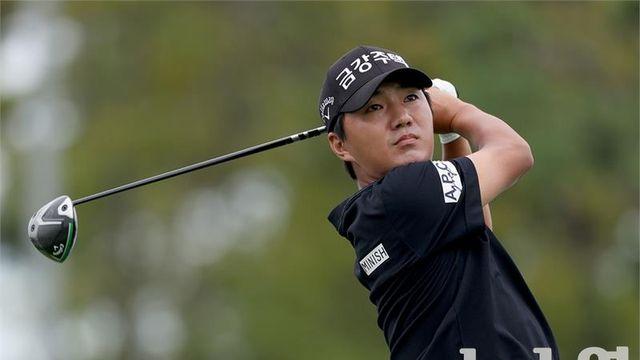옥태훈, 신한동해오픈 2R 공동 2위...시즌 3승 정조준