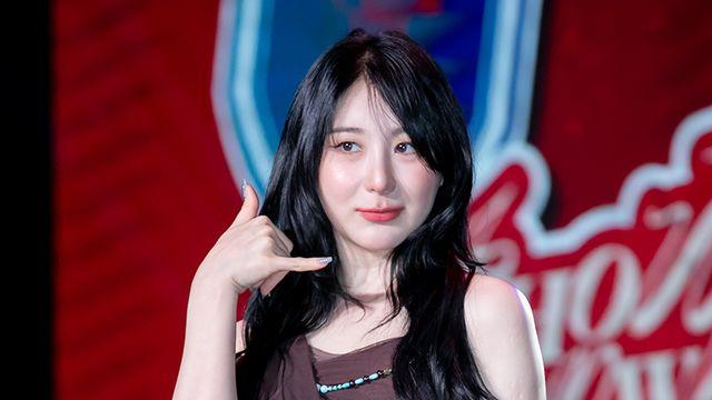 이채연, WM엔터 떠난다 