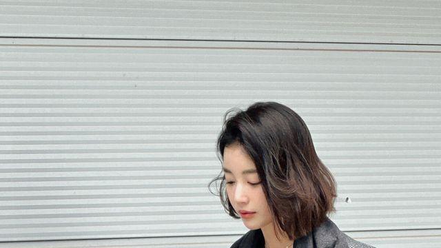 기은세, 시크한 블랙 앤 그레이 수트 스타일로 가을 감성 전파