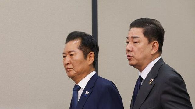 [이슈] '3대 특검법' 합의 파기 후폭풍으로 여당 투톱의 공개 충돌...與 