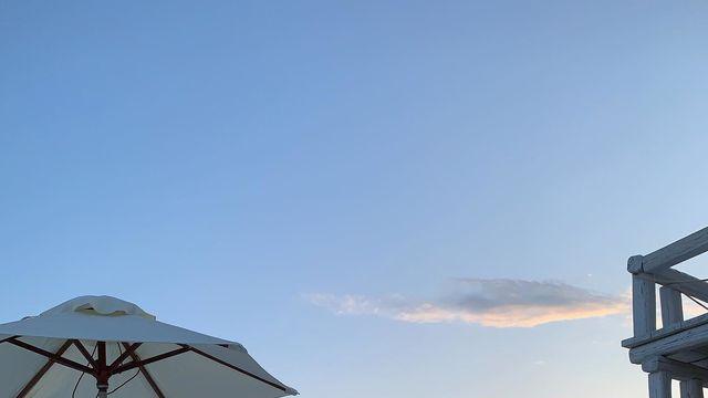 정소민, 에게해 노을빛 속 로맨틱 블루룩