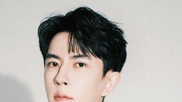 中 유명배우 건물 추락사 