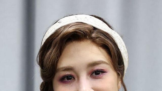 미등록 소속사 운영 옥주현 