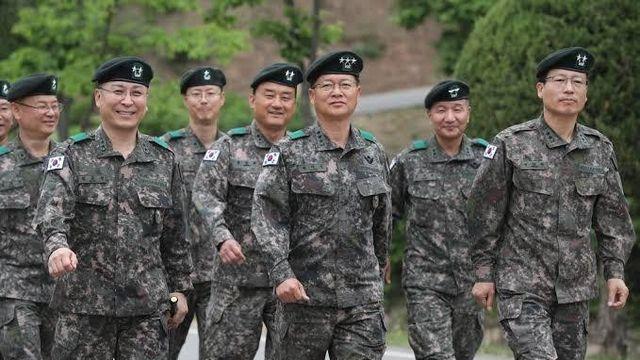 사단장에게 형님이라고 부른 말년 병장