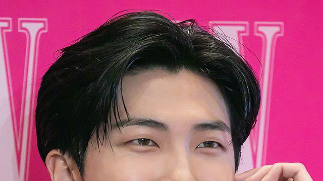 방탄소년단 RM이 또…생일 맞아 2억 기부