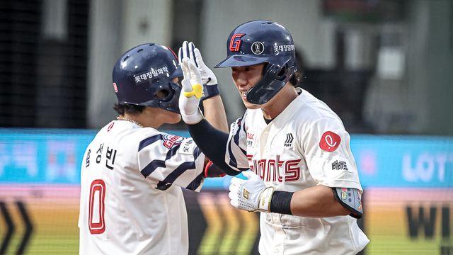 '0:5→5:5→11:8→12:11' 사직에서 무슨 일이…롯데, '9회말 김민성 끝내기' 대역전극 썼다! 2연승+공동 5위 입성 [부산:스코어]