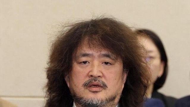 김어준 