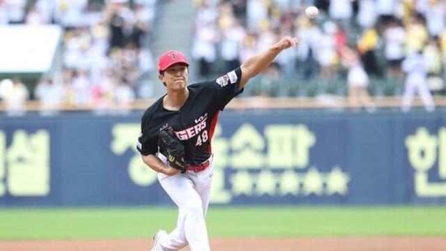 ‘이의리 527일 만의 감격승’ KIA, 갈 길 바쁜 LG에 고춧가루 안겼다