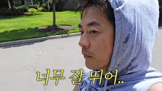 권상우, 룩희와 훈훈한 부자 러닝 “子 너무 잘 뛰어…100m기록이 11.4초” [RE:뷰]