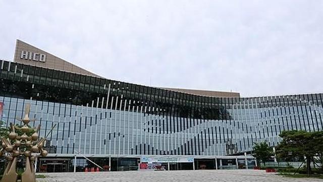 '천마도 펼쳐놓은' 정상회의장 '전통미' 만찬장…APEC 시설 관심