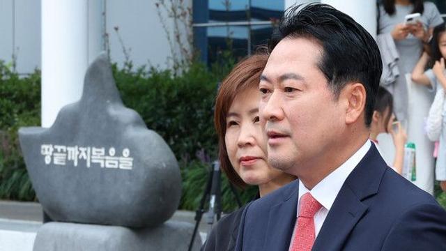 [이슈] 국힘·극우 '종교탄압' 점화…'반탄' 손현보 예배 참석 장동혁 