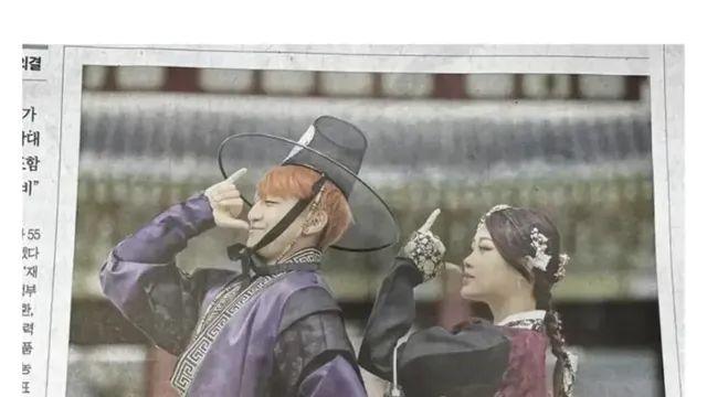 요즘 외국인들이 많이 한다는 포즈..jpg