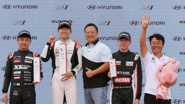 [2025 현대 N 페스티벌 제3전 금호 N1 Race 4] 2승 거둔 신우진, “간절함 통했다!”