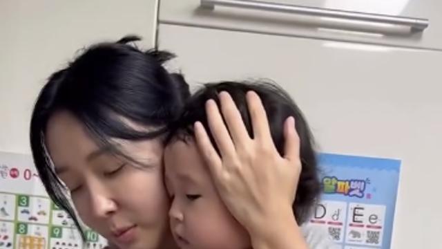 이지혜, 육아 중 아찔 돌발상황…“심장 철렁, 아이 목숨 내게 달려”