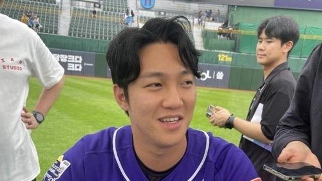 안우진, 이르면 내년 4월 말 복귀설…'속도 조절' 관건