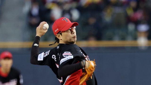 [SD 잠실 라이브] ‘시즌 최소이닝’ KIA 양현종, LG전 2이닝 5실점…ERA 4.47→4.73