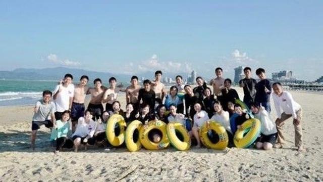 日조총련 조선대 학생들, 원산갈마지구 방문…