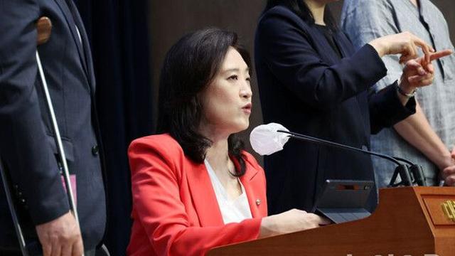 국힘 