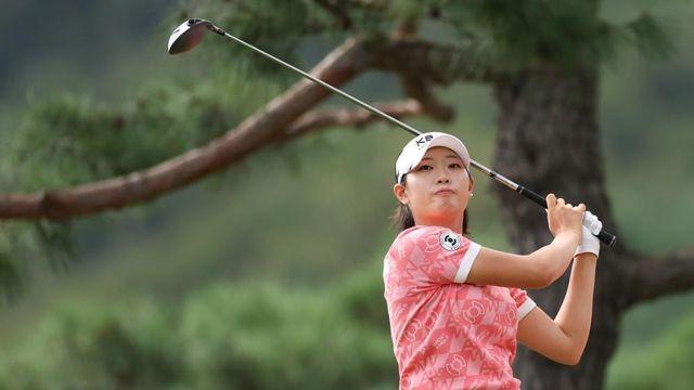 장타여왕 방신실, KLPGA 읏맨오픈 우승…다승 공동 1위