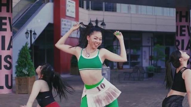 영빈, '프릭쇼' 퍼포먼스 비디오 공개…과감한 스타일링 '존재감'