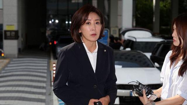 나경원, 검찰 징역형 구형에 