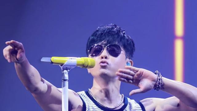 ‘공연의 신’ 이승환, 은퇴설 와전 해명→향후 계획은? [왓IS]