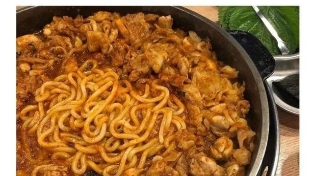 SNS에서 터진 닭갈비 사리논쟁