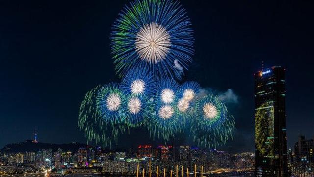 한화, 서울세계불꽃축제로 100만 관객 사로잡다…295억 경제효과