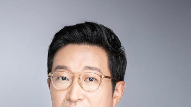 휴젤, 제약업계 젊은 CEO 출신 장두현 영입