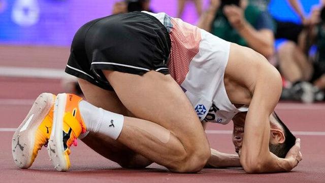 '스마일 점퍼' 우상혁, 도쿄 세계선수권 준우승…한국 최초 멀티 메달