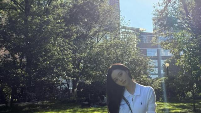 아이돌부터 셀럽까지, 셔츠 하나로 완성한 무드ㅣ마리끌레르