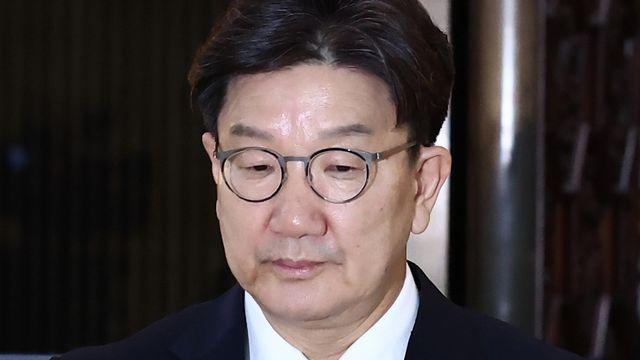 [속보] 권성동 의원, 구속심사 위해 법원 도착...“이재명 특검의 수사는 거짓”