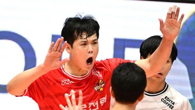 남자배구 한국전력, 우리카드 완파하고 코보컵 대회 첫 승