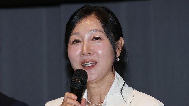 '욕망이라는 이름의 전차' 방은희 