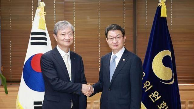 18년 만에 금융감독체계 개편...법제정 협의·제재권 금감위에