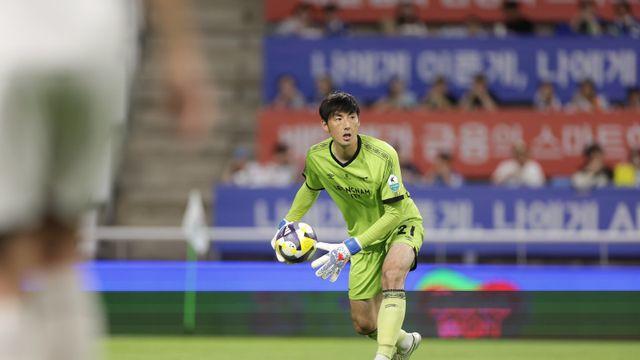 K리그 정상급 GK 양한빈이 J리그 거쳐 2부행을 선택한 이유는? “많이 뛰면서 설렘을 느껴야 선수 아니겠나”